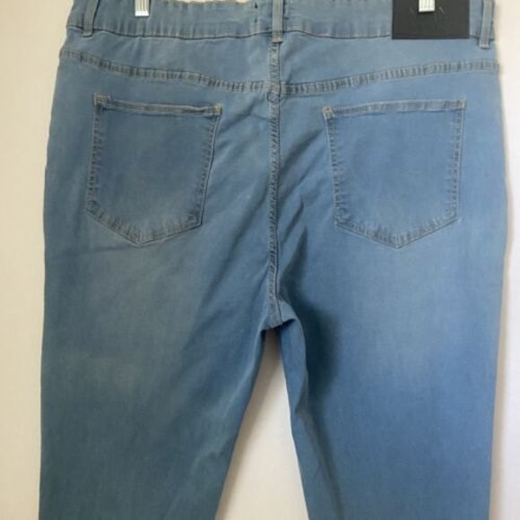 Boohoo Man Men’s Jeans Blue Skinny Fit Light Wash Casual Stretch Sz 42R(38) - Picture 8 of 11